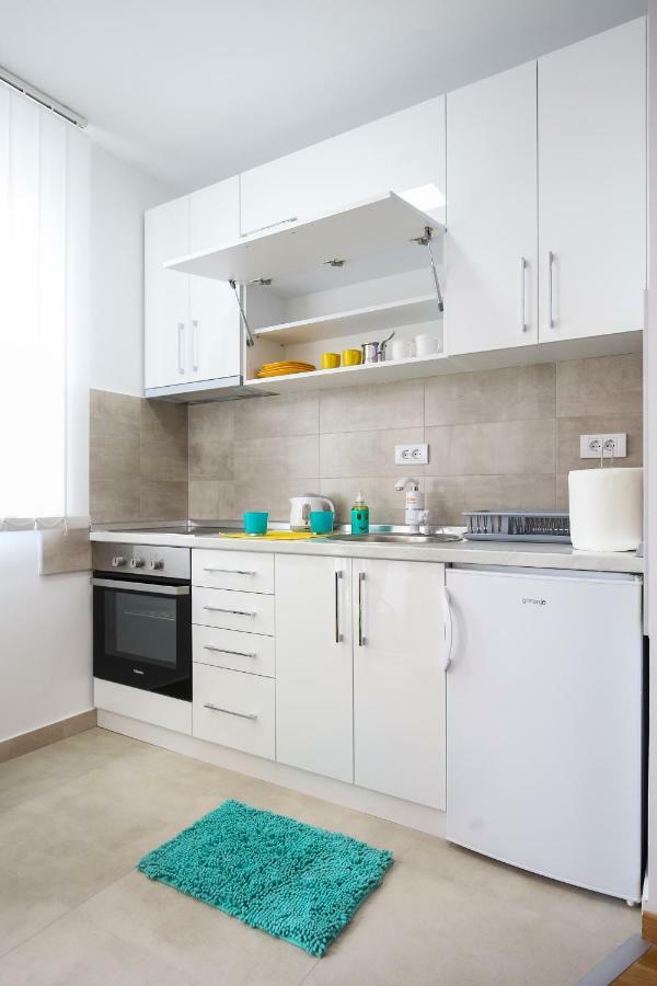 Manirosi 2 Apartman Суботица Экстерьер фото